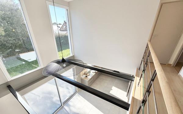 Maison à vendre    5 pièces •  La Chapelle-des-Marais