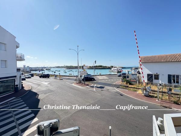 Maison à vendre 8 pièces VUE MER et PORT, Garage, à 5OO m. de la plage de Boisvinet SAINT GILLES CROIX DE VIE (85)