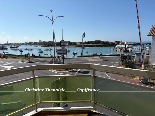 Maison à vendre 8 pièces VUE MER et PORT, Garage, à 5OO m. de la plage de Boisvinet SAINT GILLES CROIX DE VIE (85)