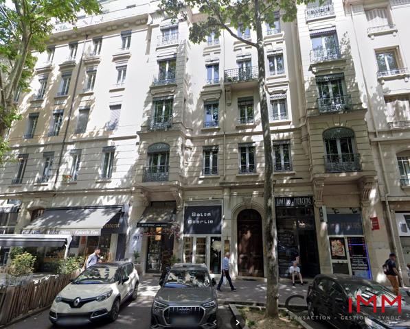 LYON 6- MURS COMMERCIAUX- 55m²