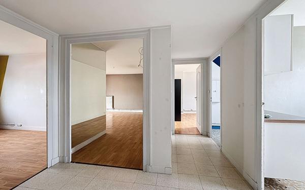 Appartement à vendre    4 pièces •  La Rochelle