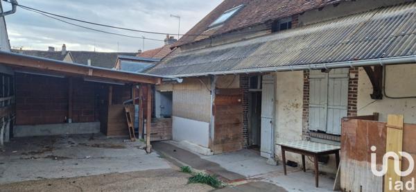 Maison de ville 3 pièces de 70 m² à Champignelles (89350)