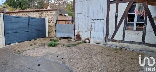 Maison de ville 3 pièces de 70 m² à Champignelles (89350)