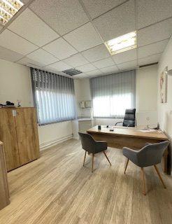 Bureau Nîmes 79 m²