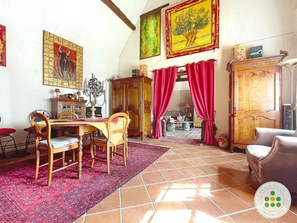 Maison
         6 pièces
        - 168 m²