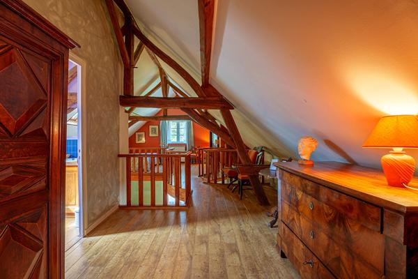 Maison de village à vendre à Fontaines - Charme et potentiel sur 2108 m²