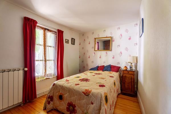 Maison de village à vendre à Fontaines - Charme et potentiel sur 2108 m²