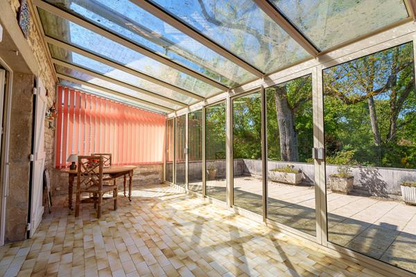 Maison de village à vendre à Fontaines - Charme et potentiel sur 2108 m²