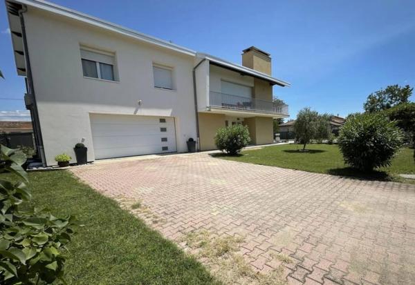 Malissard (26120) Grande maison de 200 m²