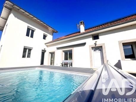 Location maison 9 pièces 190 m² Tarbes