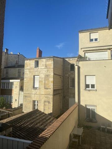 Appartement 2 pièces 40 m2 : Quartier Hôtel De Ville