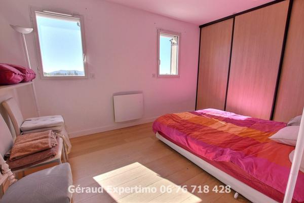 Superbe villa 5 pièces avec vue imprenable sur le golf –10mn du centre Aix-en-Provence - piscine
