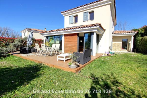 Superbe villa 5 pièces avec vue imprenable sur le golf –10mn du centre Aix-en-Provence - piscine