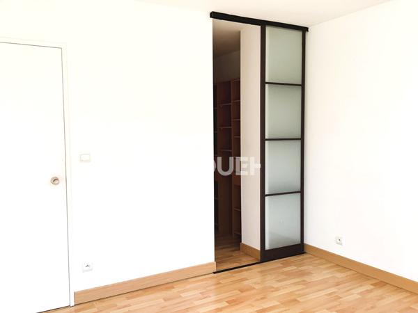 APPARTEMENT F2 HYPER-CENTRE