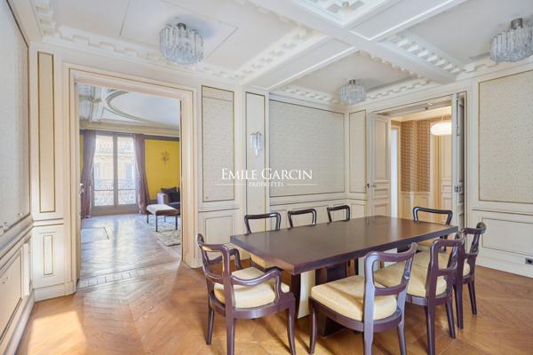 A vendre - Appartement - Paris - 75008 - Triangle d'or