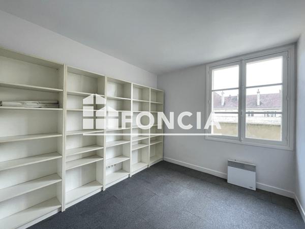 Location Appartement 3 pièces 56.1 m² - 21 AVENUE DE LA LIBERATION Caen 14000
