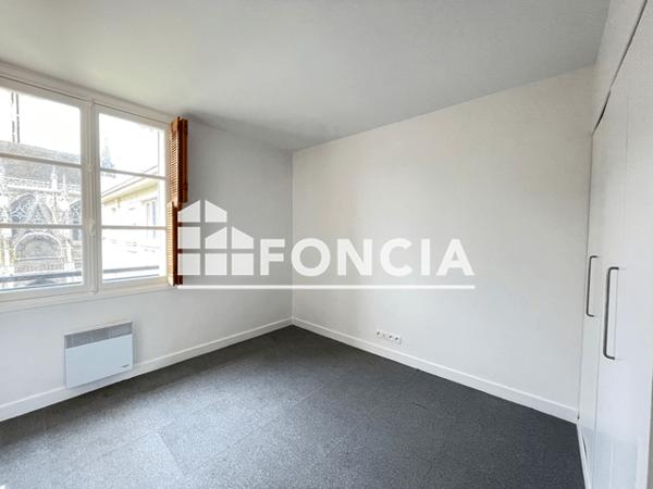 Location Appartement 3 pièces 56.1 m² - 21 AVENUE DE LA LIBERATION Caen 14000