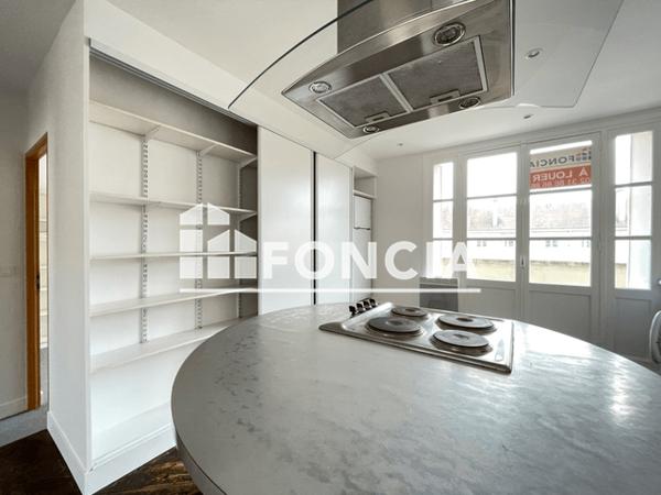 Location Appartement 3 pièces 56.1 m² - 21 AVENUE DE LA LIBERATION Caen 14000