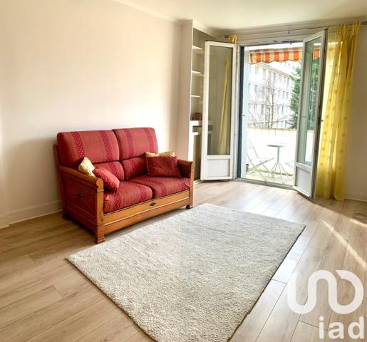 Appartement 2 pièces de 42 m² à Maisons-Alfort (94700)