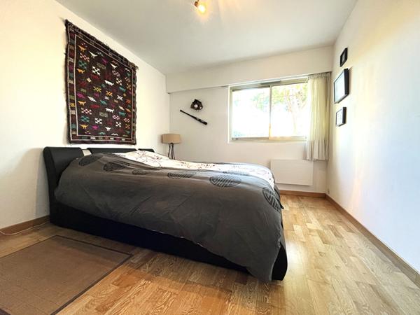 Grand appartement 2 pièces de 67 m² - Terrasse 11m² - Cave et Parking