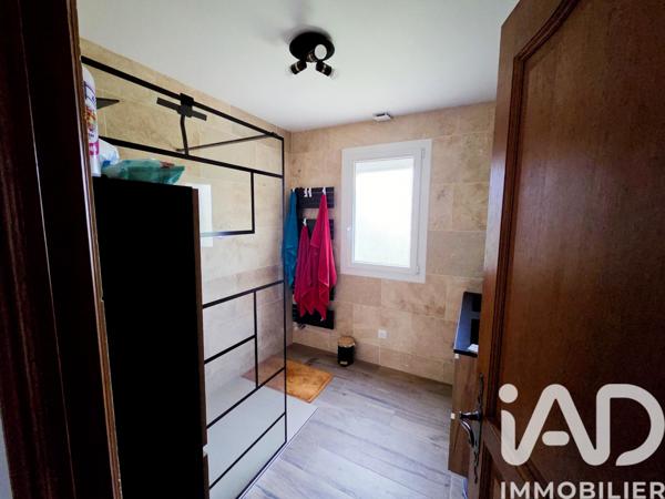 Maison à vendre 6 pièces 144 m² Tuffé Val de la Chéronne