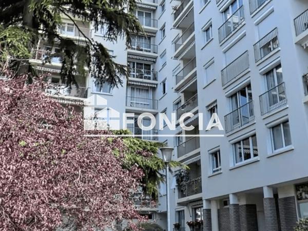 Location Appartement 2 pièces 41.09 m² - PORTE DE LA MOUILLERE Orleans 45100