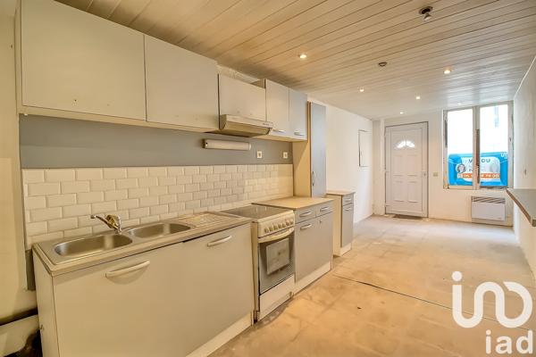 Maison à vendre 3 pièces 82 m² Puiseaux