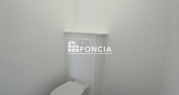 À vendre Appartement 3 pièces 61 m² - Rillieux-la-pape 69140