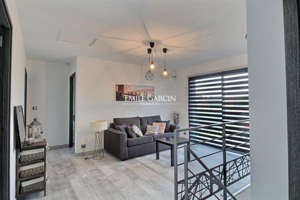 Deauville-A vendre Maison contemporaine- 5 chambres-Piscine intérieure-jardin