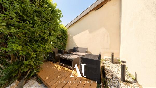 Maison de Village T6 Rénovée Jardin Terrasse Cave Divonne-les-Bains 01220