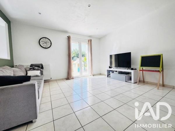 Maison à vendre 5 pièces 94 m² Saint-Jean-Bonnefonds