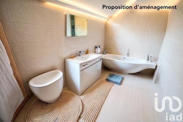 Maison rustique 3 pièces de 94 m² à Mareuil-sur-Arnon (18290)