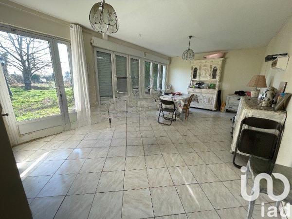 Maison rustique 3 pièces de 94 m² à Mareuil-sur-Arnon (18290)