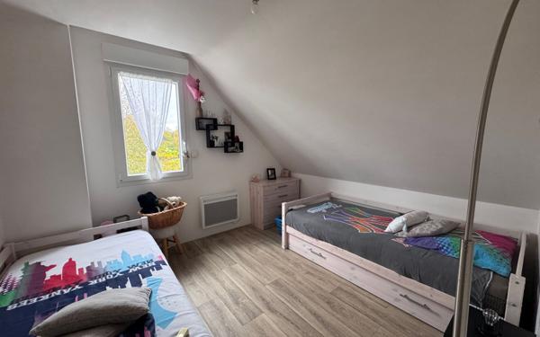 Maison à vendre    7 pièces • 146,73 m2 Mûr-de-Bretagne