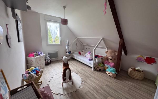 Maison à vendre    7 pièces • 146,73 m2 Mûr-de-Bretagne