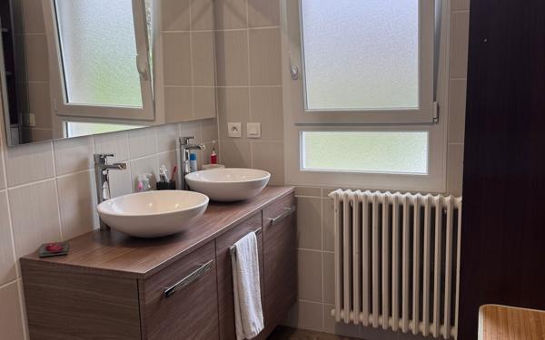 Maison à vendre    7 pièces • 146,73 m2 Mûr-de-Bretagne