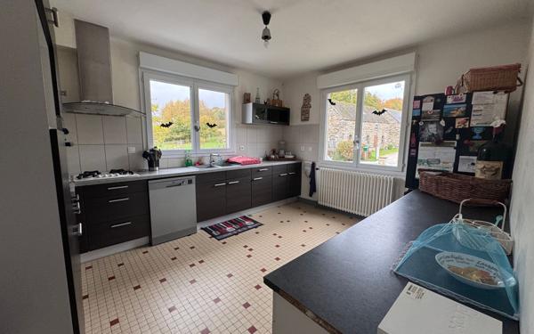 Maison à vendre    7 pièces • 146,73 m2 Mûr-de-Bretagne