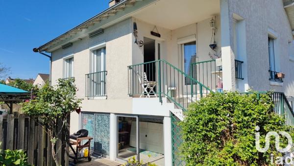 Maison traditionnelle 5 pièces de 91 m² à Chilly-Mazarin (91380)