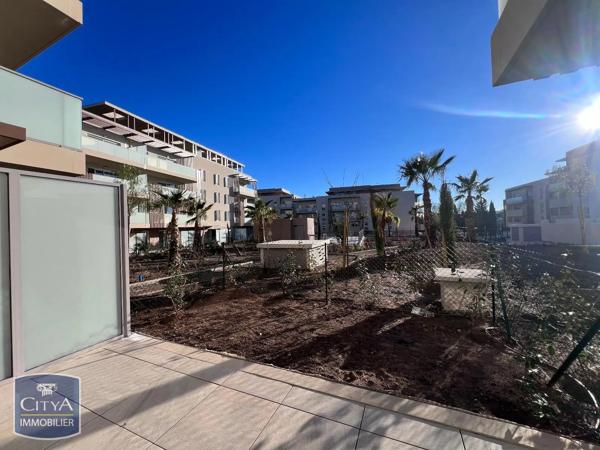 Appartement à louer 1 pièce 27.76m² Fréjus (83600)