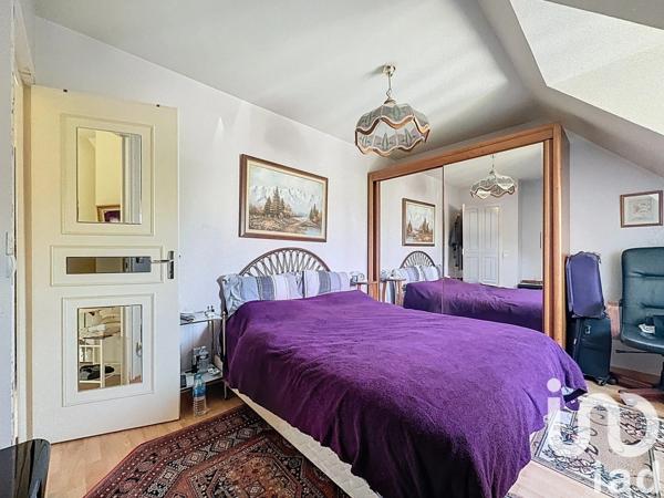 Maison traditionnelle 7 pièces de 116 m² à Morangis (91420)