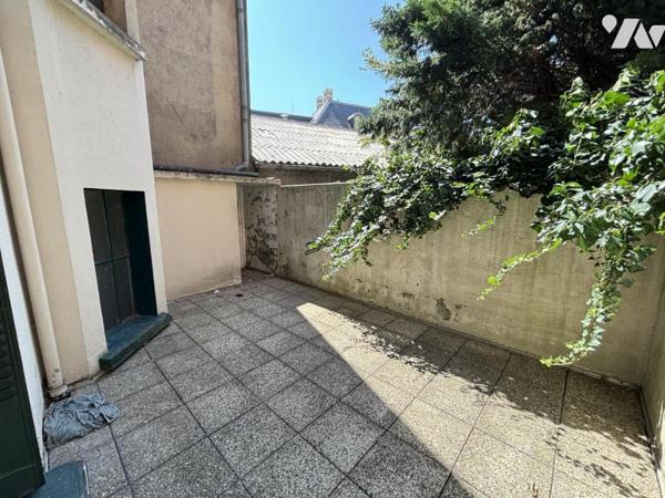 GRENOBLE Exclusivité Préfecture / Jardin des Plantes : 2P avec Terrasse de 15 m² au Calme !