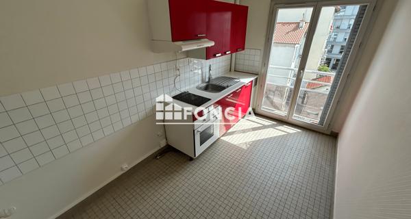 Location Studio 33.41 m² - Clermont-ferrand 63000