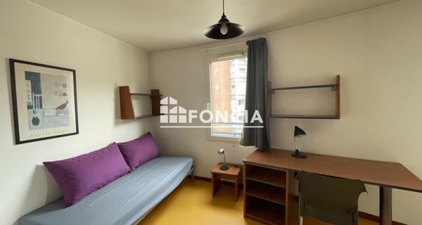 Location Studio meublé 21 m² - Saint-étienne 42000