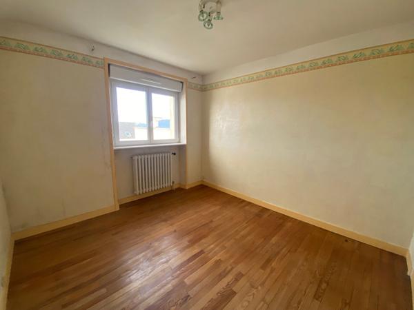 Maison 5 pièces - Impasse calme - Proche bourg de Bourg-Blanc