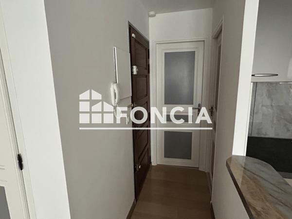 Location Studio 29 m² - RUE VICTOR ROUGIER - LE NOTRE DAME Le Beausset 83330