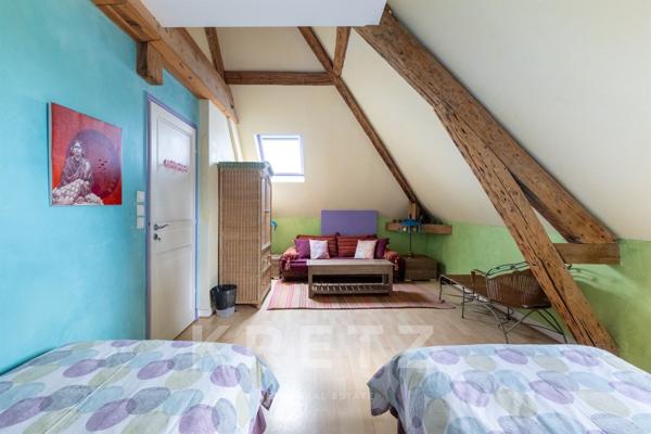 Maison de maitre du XIXème siècle et sa dépendance, à 30 minutes de Paris