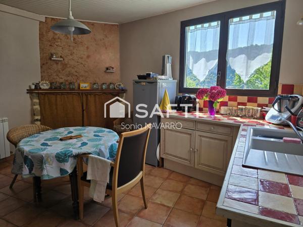 Maison pierre et bois avec vue exceptionnelle