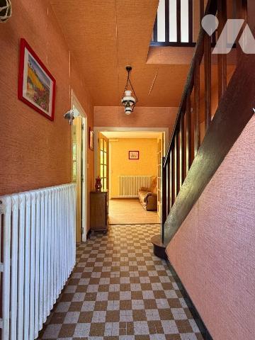 Maison à vendre à PONT-AVEN, dans le Finistère, 

En impasse, dans un quartier au calme situé...