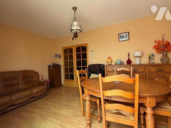Maison à vendre à PONT-AVEN, dans le Finistère, 

En impasse, dans un quartier au calme situé...