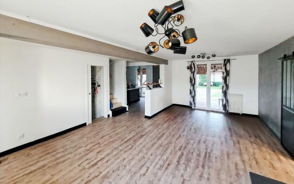 Maison à vendre    4 pièces •  Boé